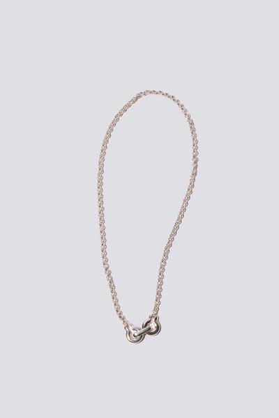 Ample Clasp Necklace