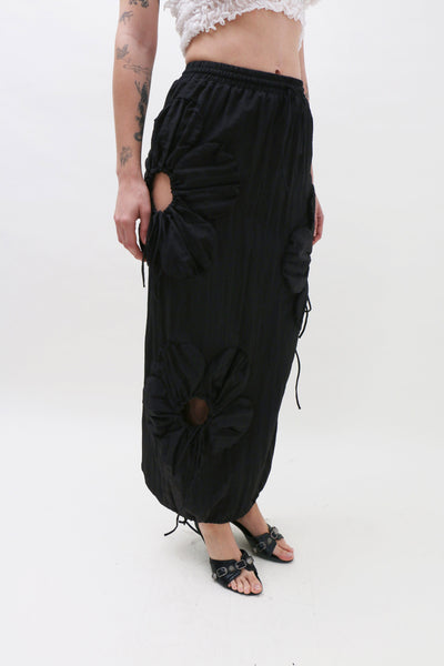J.Kim ~ Black Flower Skirt | MAIMOUN