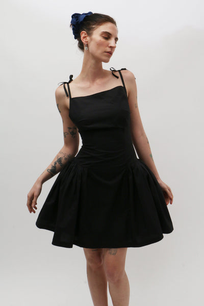 Yuhan Wang ~ Bow Tied Hoop Dress