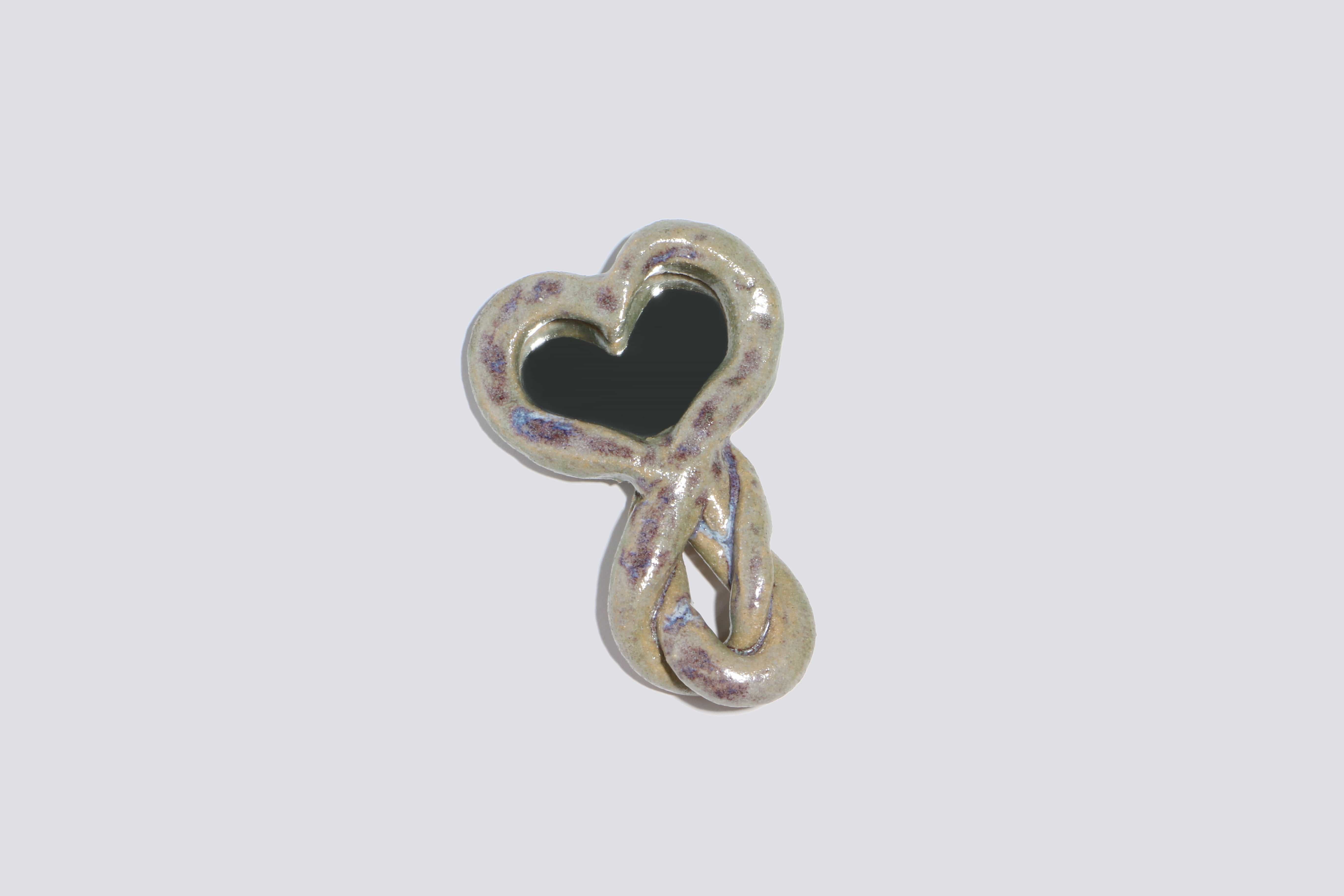 Maimoun Analuisa Corrigan Ceramic Heart Hand Glass