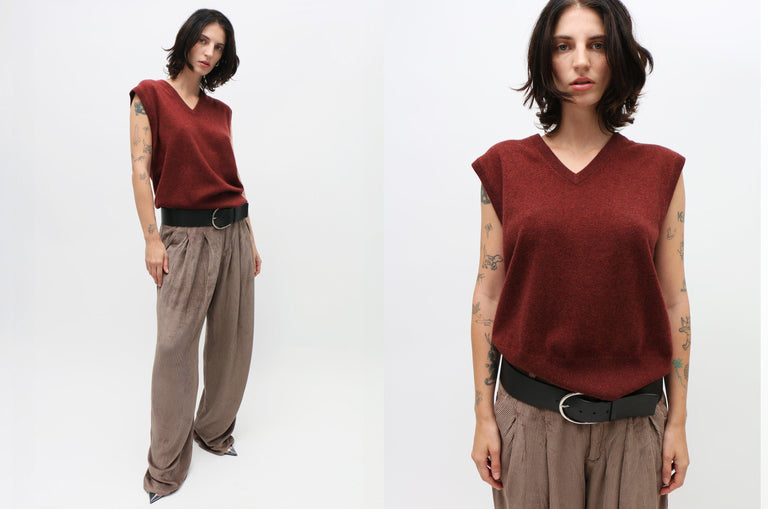 Extreme Cashmere ~ Maroon n°243 Spencer Vest | MAIMOUN Extreme Cashmere ~ Maroon n°243 Spencer Vest | MAIMOUN