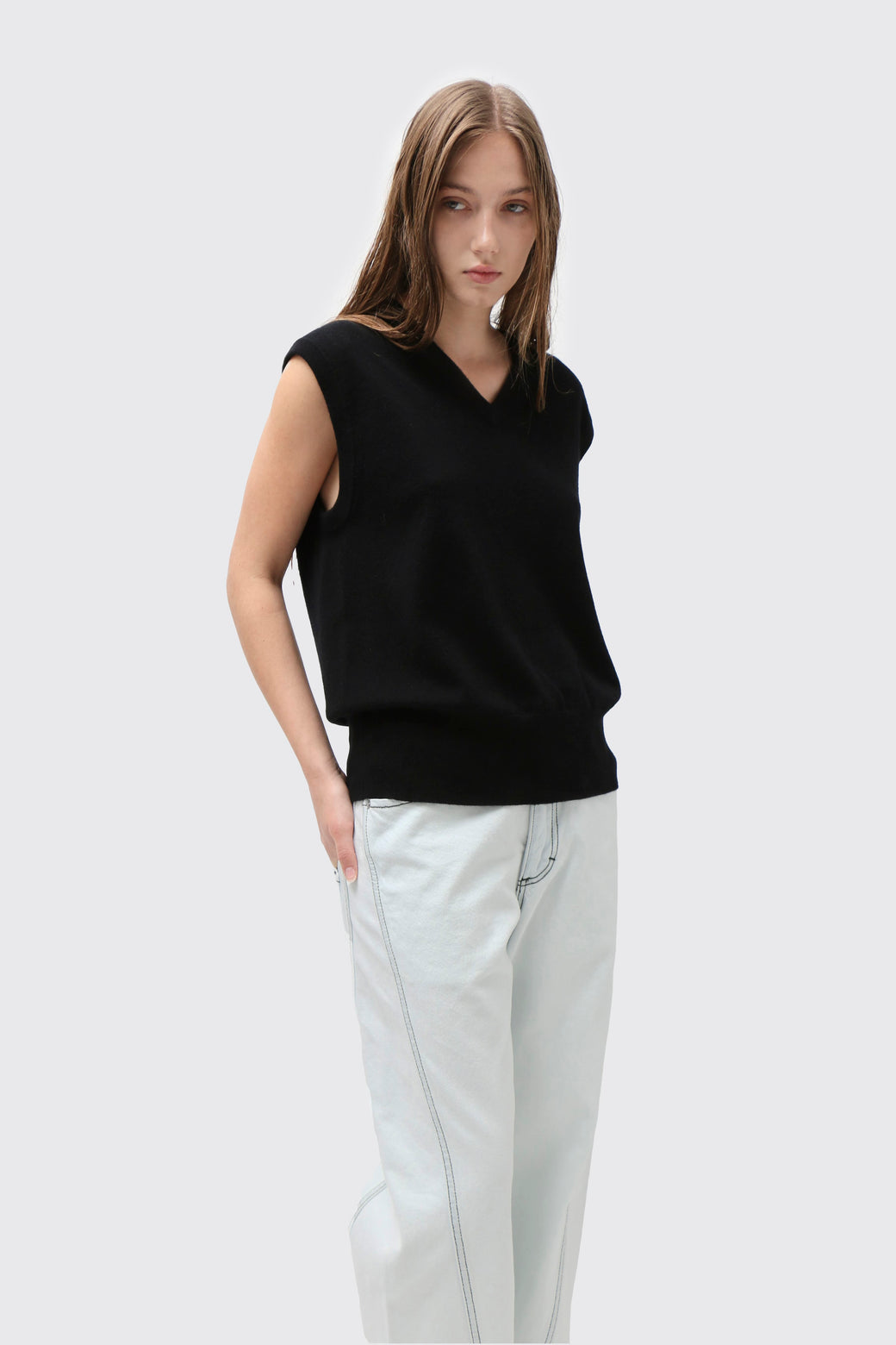 Extreme Cashmere ~ Raven N°243 Spencer Vest | MAIMOUN