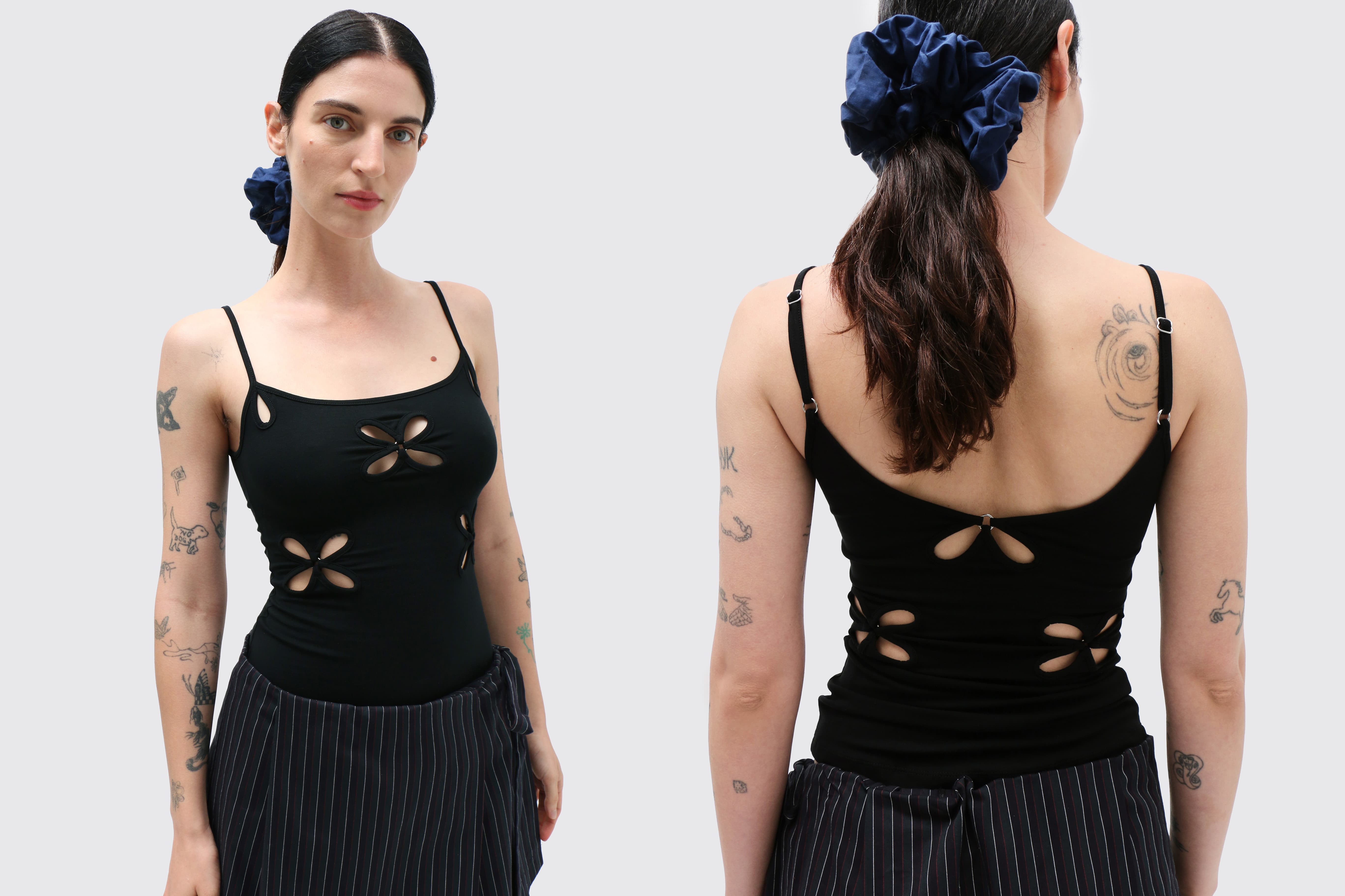 Black Chilla Cami – MAIMOUN