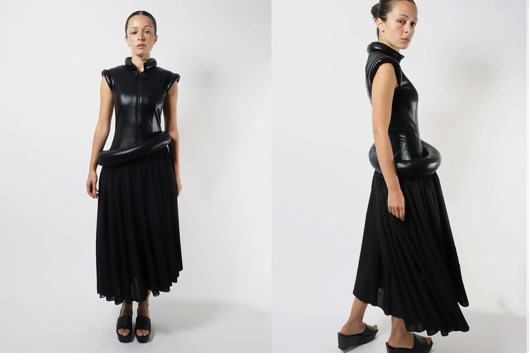 【関税込み】Nicklas Skovgaard ブラック Gwendolyn ミニドレス Nicklas Skovgaardのブラック Gwendolyn ミニドレスがセール中
