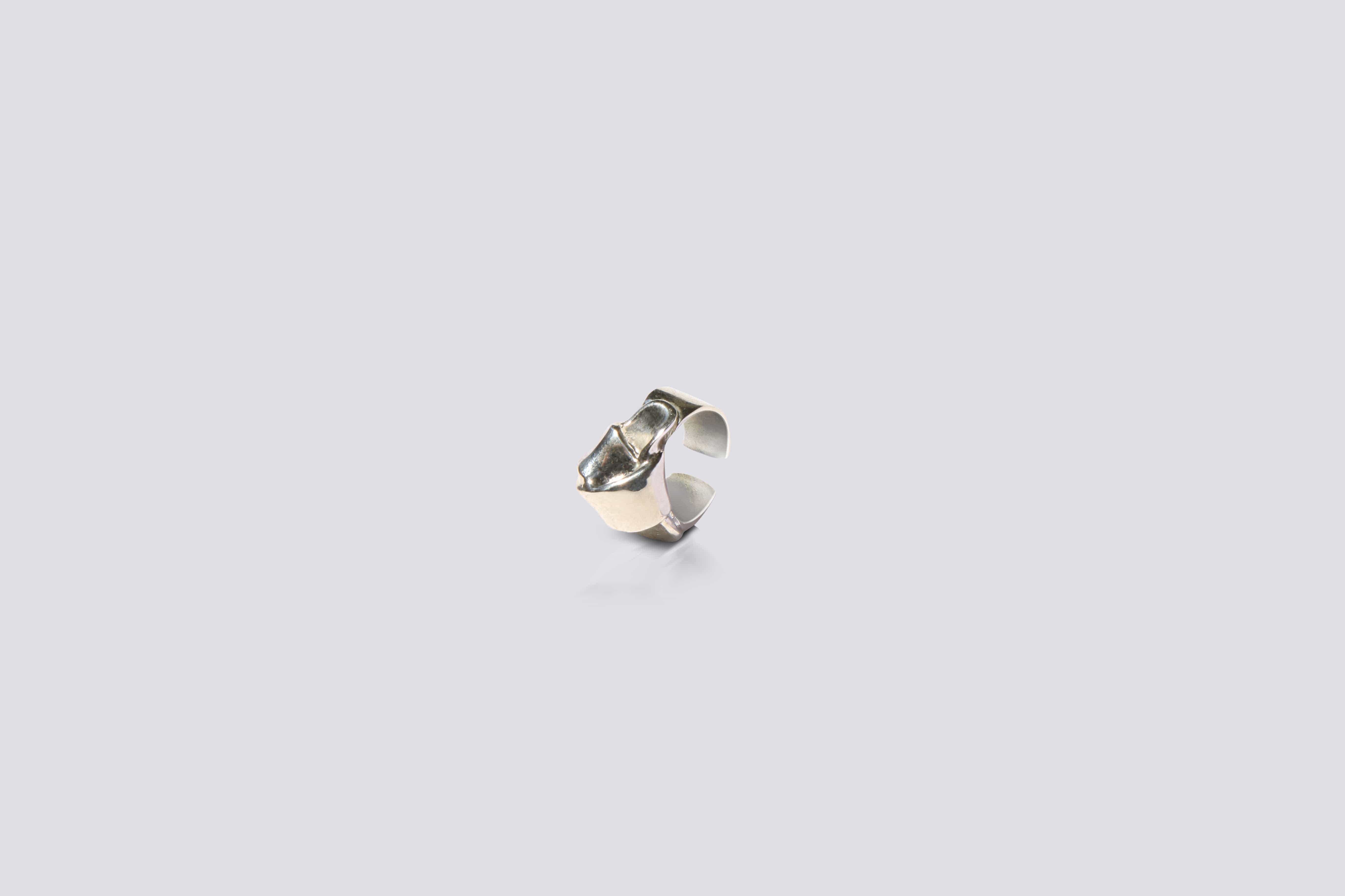 Maimoun Shana Cave Knot Ear Cuff