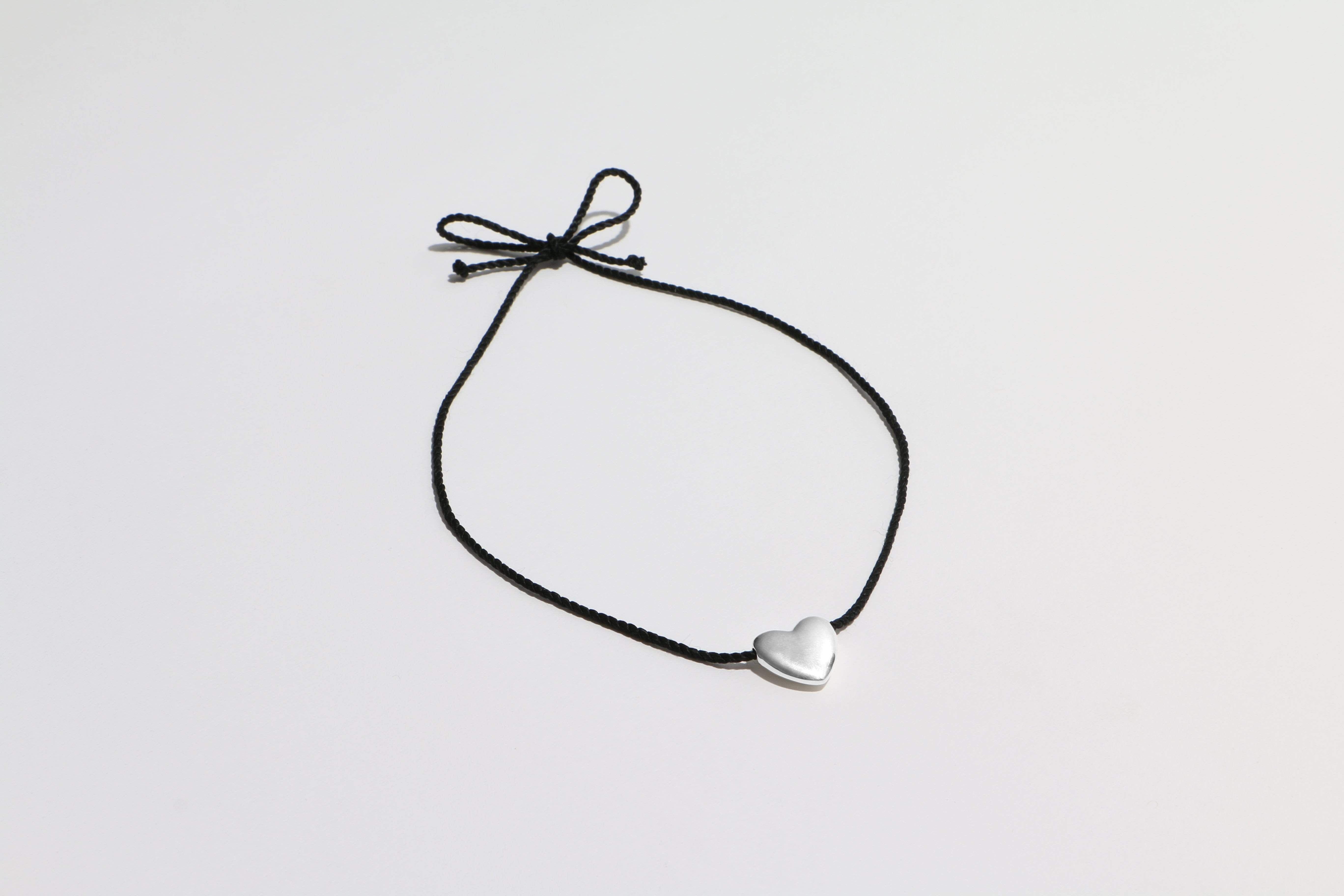 Tiny Heart Lock Necklace – MIKUKUMI