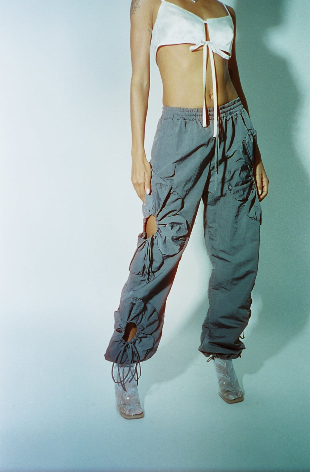 J.Kim ~ Grey Flower Pants | MAIMOUN