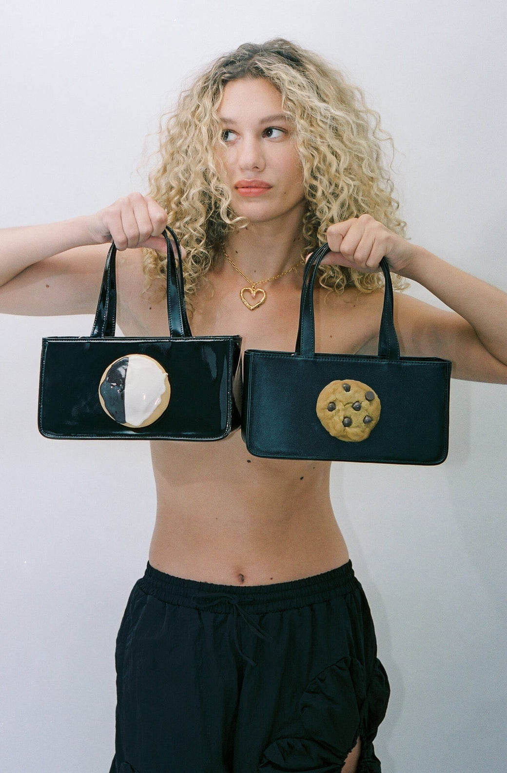 YINMEI Cookie Shaped Small Shoulder Bag